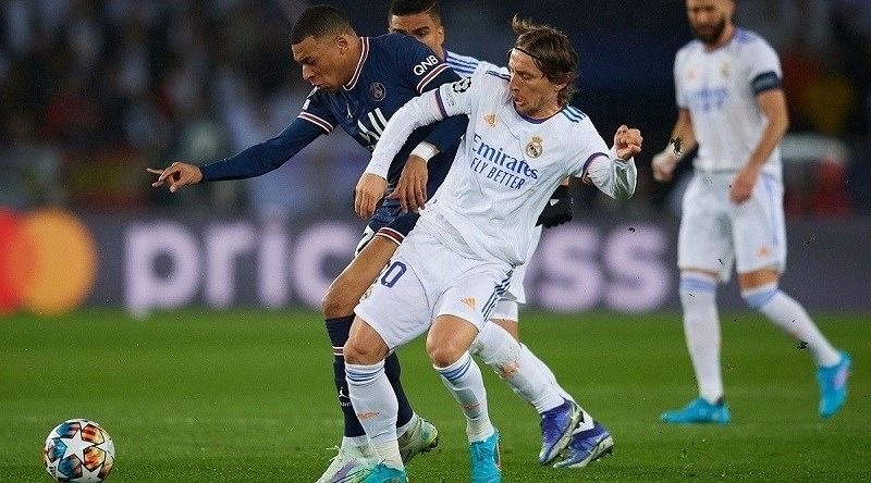 Mbappe je odbio 250 mil. €. za ovu sezonu i otišao u Real, gdje prima 70 milijuna